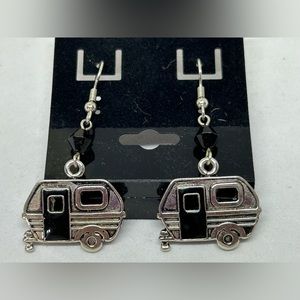 Camper Silvertone‎ Dangle Pierced Earrings